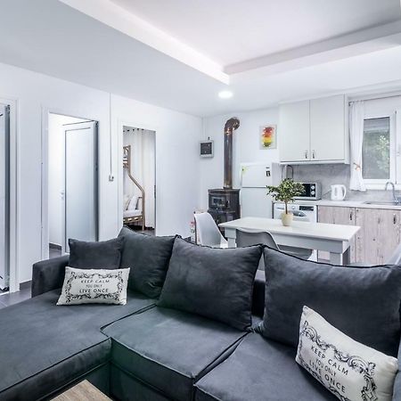 Villa Iceberg Mini Kalamaki  Bagian luar foto